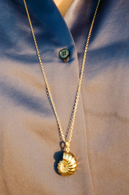 Golden Shell Pendant Gold Vermeil