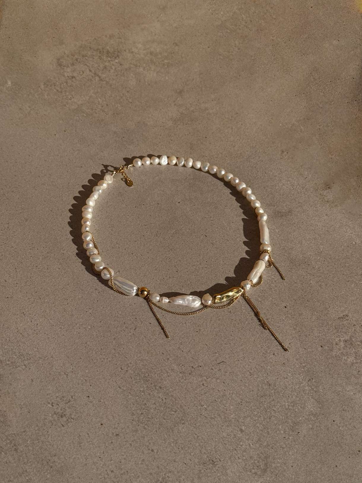 Murmur Choker Gold