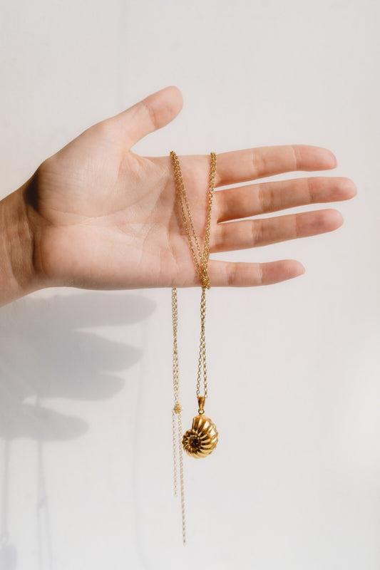 Golden Shell Pendant Gold Vermeil